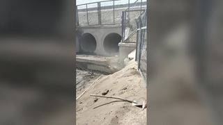 Гусеничная канатная пила для резки мостов