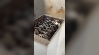 Двухвальный измельчитель алюминиевой фольги для подготовки к плавке