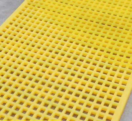 Minimum 3mm Aperture Tensioned Hook Polyurethane Screen Mesh with Corrosion Resistant and Self-Cleaning Features