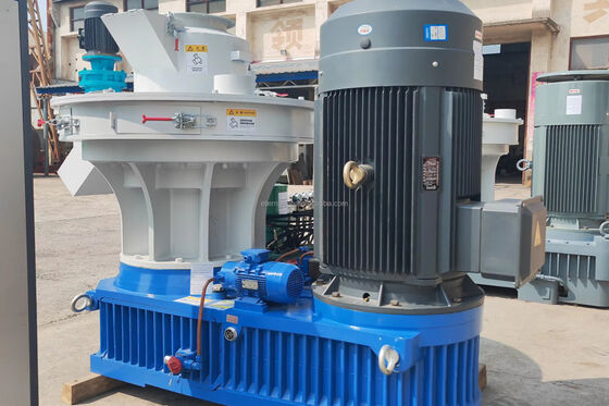 Hydraulic Biomass Briquette Machine 25 Tons Pressure for Sawdust