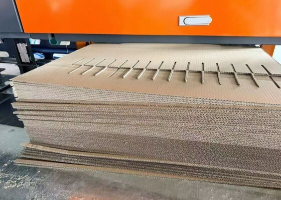 Машина для резки проволоки с ЧПУ для гофрированного картона /Cat Scracher