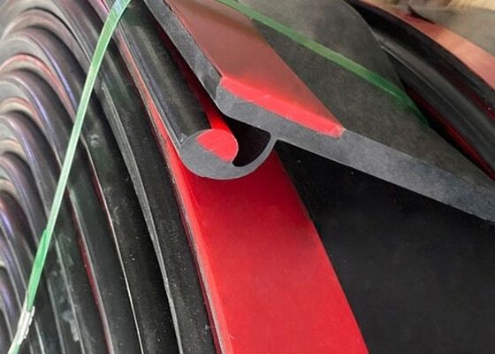 Полиуретановая пластинка для горнодобывающих транспортеров