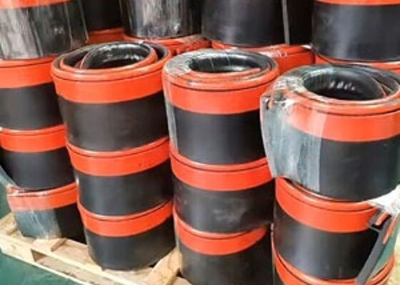 Конвейер ПУ Сортная полоса с выпуклым краем Сопротивляющийся износу агрегат Конвейерная уплотнение